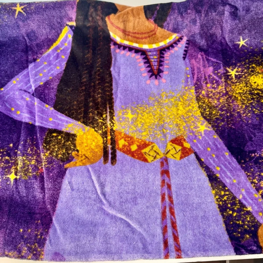 NWT. Disney beach towel .Asha and Star Large Beach Towel, Disney's movie Wish